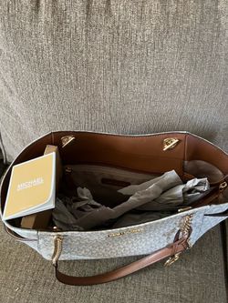 Micheal kor purse