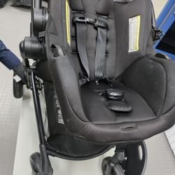 EVENFLO  stroller With Car Seat 