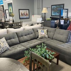 Grey Sectional 📲🩶 $999