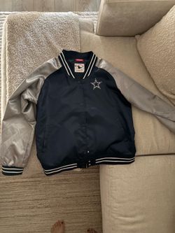 Mitchell & Ness Dallas Cowboys Women’s Satin Jacket – Large