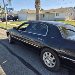 2007 Lincoln Town Car