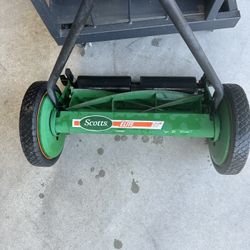 Push Reel Lawn Mower By Scott