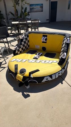 Pit stop airhead towable raft