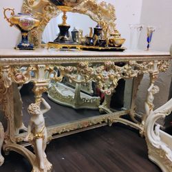 Italian Rococo Entry Table And Mirror 