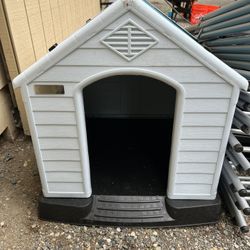 New Dog House (Medium)