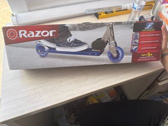 Brand new razor scooter