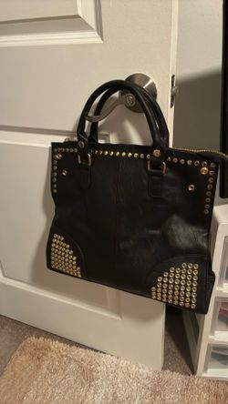New Purse Nice and Pretty $30