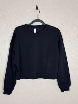 Lululemon Black Cropped Crewneck Sweatshirt