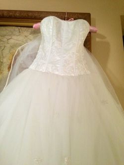🌸💞🌸💞BRAND NEW MORI LEE WEDDING DRESS🌸💞🌸💞🌸💞