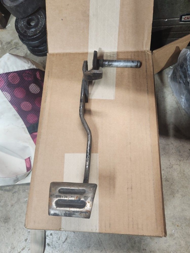 1964-66 GTO 442 Skylark Chevelle Clutch & Brake Pedal Assembly   4 Speed 