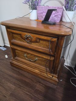Bedside table