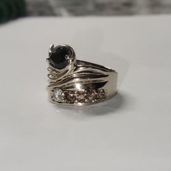 WHITE GOLD ONYX CENTER W/ COGNAC+WHITE DIAMONDS