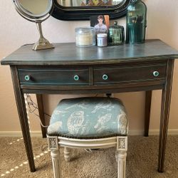 Cute Desk/ Make Up Table With Stool