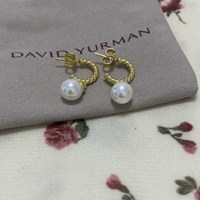 David Yurman 18K gold pearl and diamond earrings