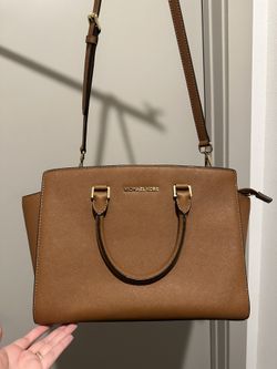 Michael Kors Selma Saffiano Leather Bag