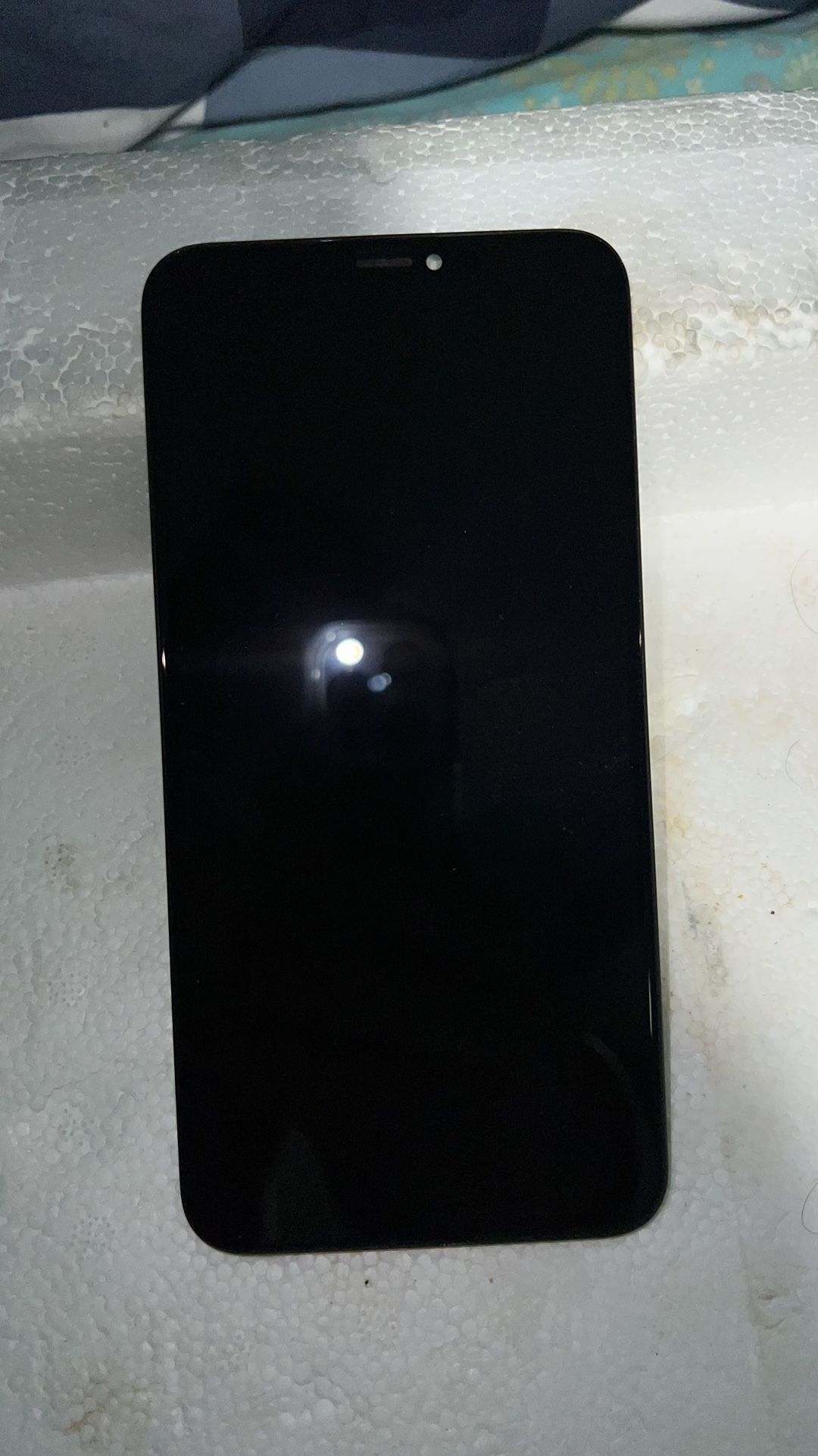 iPhone XS Max Screen Replacement