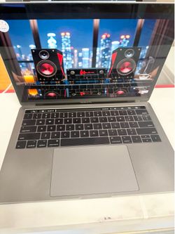 Apple MacBook Pro 13-inch Retina display 3.5 GHz i7 16Gb/1TB ssd Laptop