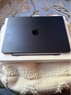 MacBook Air 15 inch M5 chip 2026