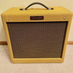 Fender Pro Junior Guitar Amplifier With Dust Cover 
