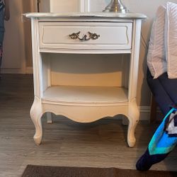 Nightstand (2)