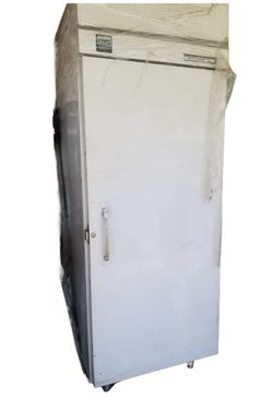 Kelvinator Commercial refrigerator