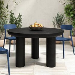 Free Delivery NEW IN-BOX Pottery Barn Indoor/Outdoor Solid Concrete 284 lbs. Dining Table (MSRP $1,749+tax)