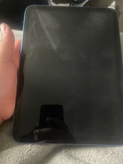 iPad 10th Generation 64GB – Excellent Condition – $300 OBO