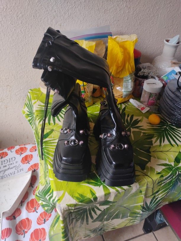Roker Bots O Para Walowin