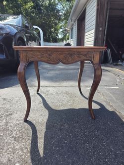 Henredon Side Table