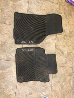 2010 VW Jetta rubber floor matts