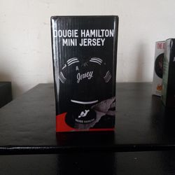 Dougie Hamilton Mini Jersey 