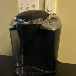 KEURIG Coffee Machine