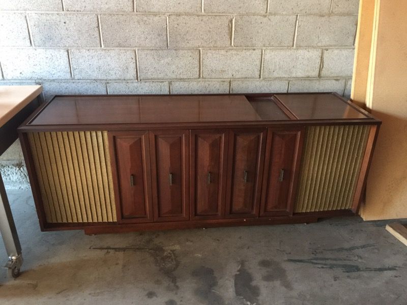 Seeburg HSC1 midcentury home console stereo