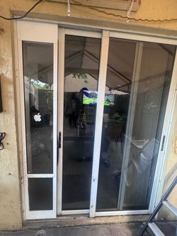 PetSafe 1-Piece Sliding Glass Pet Door for Dogs and Cats - Adjustable Height up to 80 11/16"- Large, White