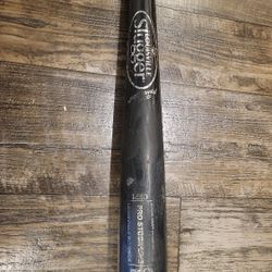 Pro Stock Louisville Slugger Wood Baseball Bat