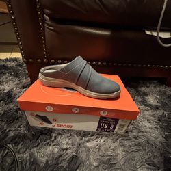 Jsport woman’s shoes size 8