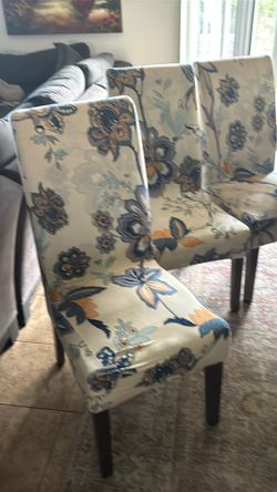 6 chairs for the dining table used in good condition