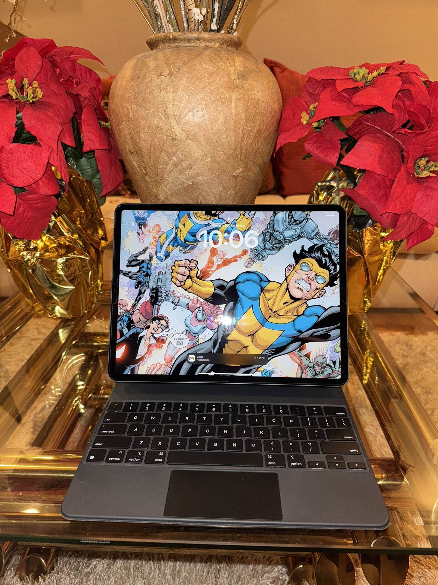 iPad Pro 12.9-inch (4th Generation) Wi-Fi (Magic Keyboard And Apple Pencil Included)