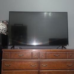 Vizio 55’ Smart Tv