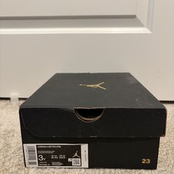 JORDAN 4 RETRO 3Y