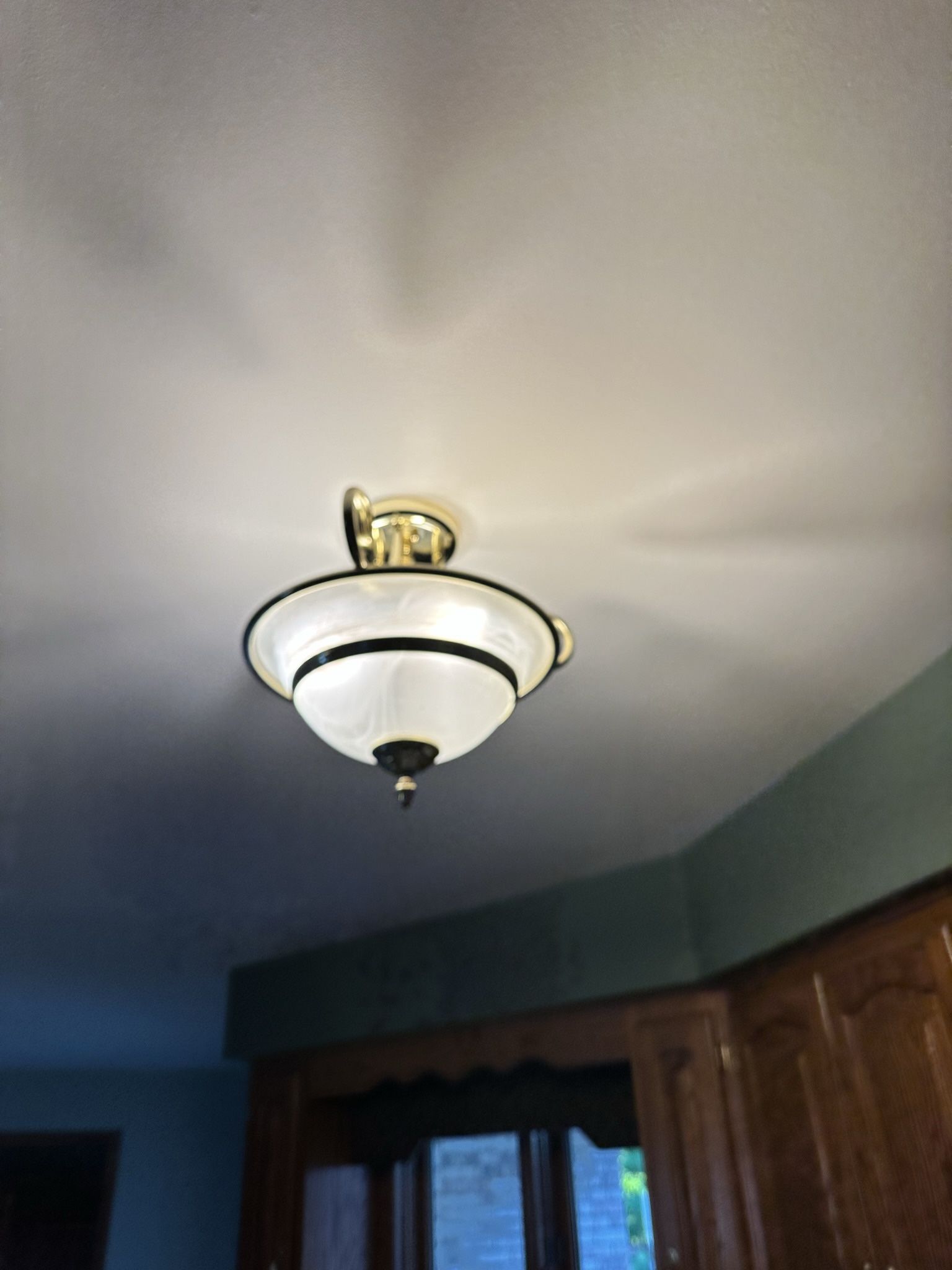 3 Light Fixtures