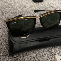 Vintage RayBan Sunglasses By Bausch & Lomb
