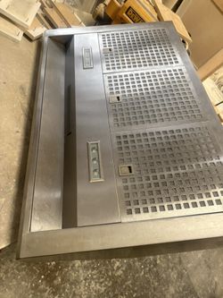 Thermador Kitchen Hood Used