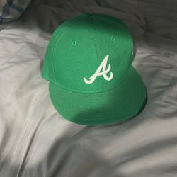 Green Braves Hat Negotiations 👍
