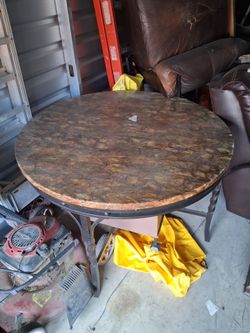 Wood round table
