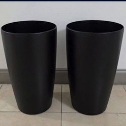*** REDUCED *** PAIR of 22" Tall Black Resin Planters @ Lasting Creations