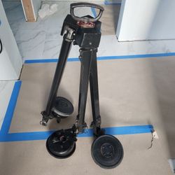 TRIPOD - HEAVY DUTY O'CONNOR DOLLY STYLE