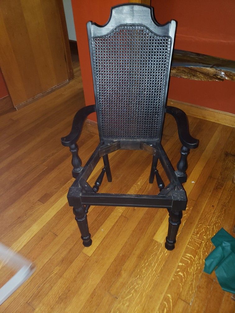 Vintage Chair Need New Coushion