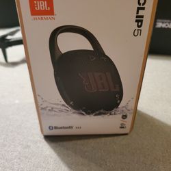 Jbl Clip 5 Ultra Portable Bluetooth Speaker