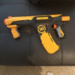 NERF Dart Tag Quick 16 Blaster 